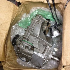 Twin-stick FJ transfer case. :cool: