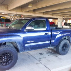 06 Reg Cab 2.7L 5-Lug