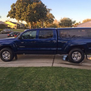 2014 PreRunner Double Cab, Long Bed, Blue Ribbon w/shell