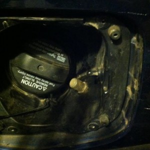 Rear diff breather mod