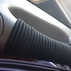 Paracord_oh_shit_handles_front_