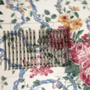Damn good wallpapering skillz!