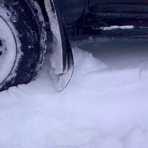 Huskyliner Flap Extension Reverse Bending in Snow