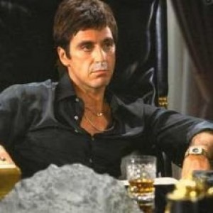 scarface_cocaine_pile
