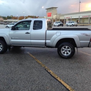 2008 tacoma OFF-ROAD