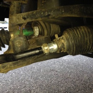 New tie rod. Yay!!!
