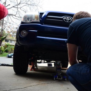 Jacking up the front
