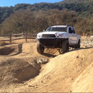 2014 tacoma superwhite toyota trd offroad roof rack cb radio rock sliders a