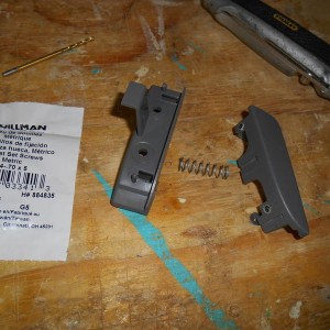 Center console latch fix