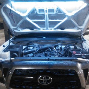 hoodlight_2