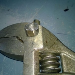 Here's the top of the strut rod