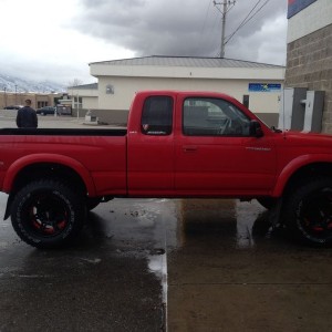 Put my wheels and tires on today :woot: