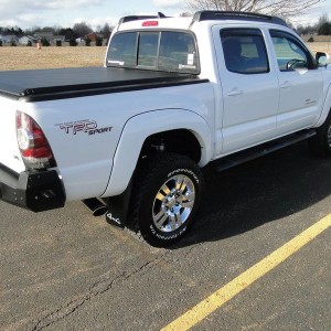 2012_Tacoma_post_Icon_lift_5_