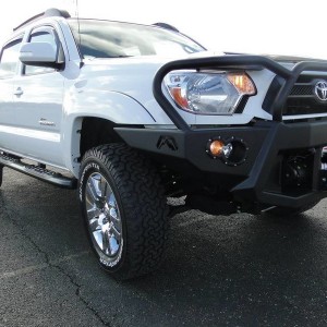 2012_Tacoma_post_Icon_lift_12_