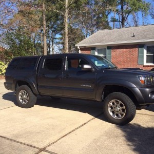 New Leer 100XL campershell