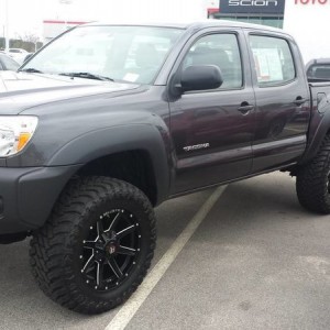 New 2013 Toyota Tacoma Metallic grey Double cab 4X4
