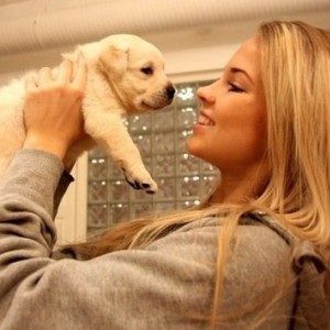 cute-girl-puppy-voe-Favim_com-309139