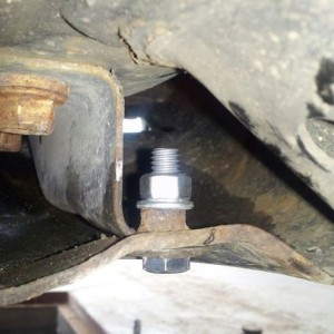 I have snapped that stupid 8mm bolt for the last doggone time. No more ez o