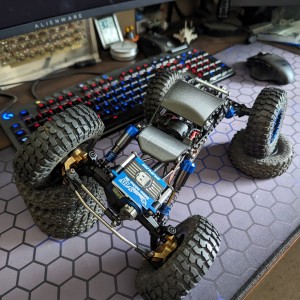 UTB18 COMP CRAWLER FLEXED TOP