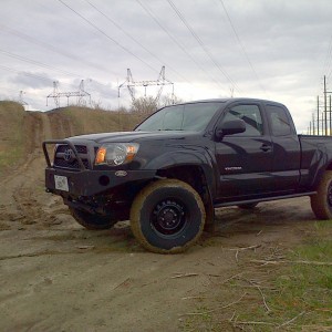 Taco Wheeling Snow Tires