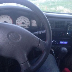 Longest hour of my life just sitting here listening to country music and wa
