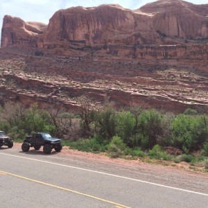 We were creeping on Mark and company on Moab Rim while on our way to poison