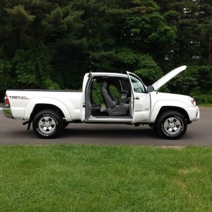 2014 ACOR V6 4x4 Super White