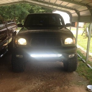 32" led bar and new headlight bulbs