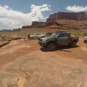 Caddy on white rim