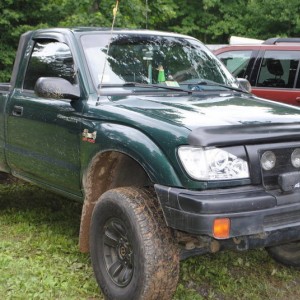 2000 toyota tacoma