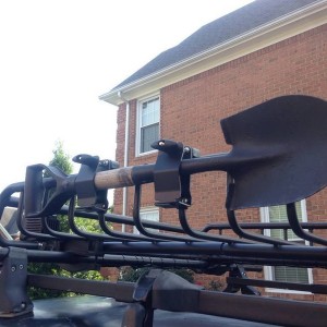 Yakima shovel bracket