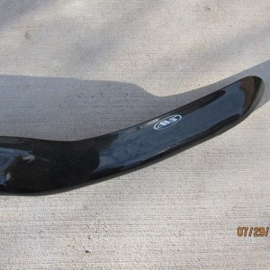 05-11 AVS Bugflector 2 275891