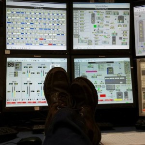 It's the night shift :-/ Twelve o'clock an all is well...