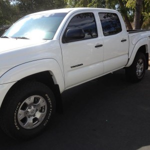 Plasti-Dip, emblem, tacoma, v6, toyota, matte, black, flat, plasti, dip, ba