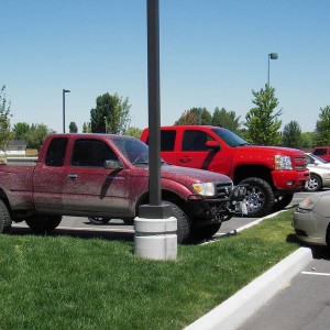 Pavement Queen vs. Offroader