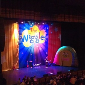 Seeing the mother fucking Wiggles!