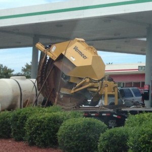 Giant Circular Saw. Want.