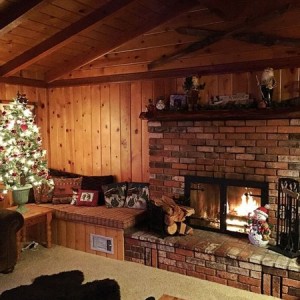 Cabin is ready for Christmas