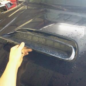 05-11 tacoma hood scoop dis-assembly