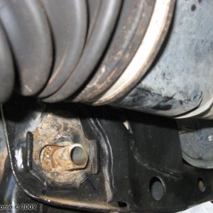 rusted_cam_bolt2