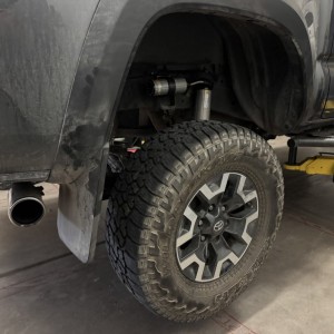 BP51 Factory Tire Size Clearance