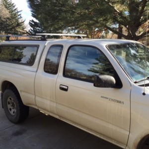 Thule Rack on an A.R.E. Topper