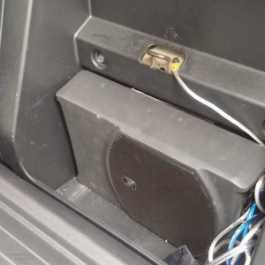 Sound Ordinance 8" Subwoofer (In Need of Cable Mgmt)