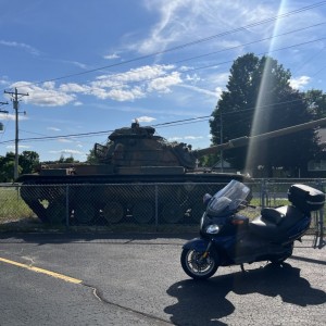 2 Tanks