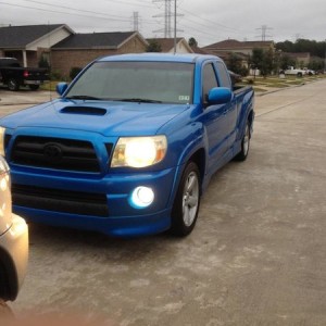 2008 Toyota Tacoma XRunner (stock)