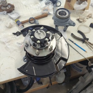 manual hubs