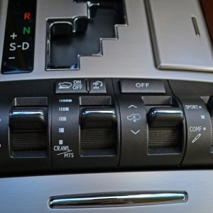 2014-lexus-lx-570-drive-suspension-controls
