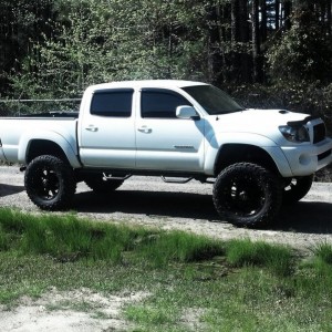 09 Tacoma