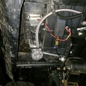 Viar Compressor under Drivers Fender