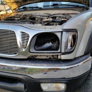 black corner light/ black headlight